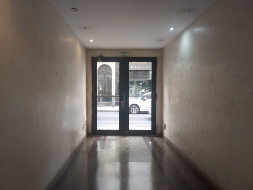 Montevideo 100 Monserrat Departamento 2  ambientes  En Venta -19