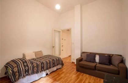 Excelente Pb de 3 Ambientes Frente 70 M² Reciclado.