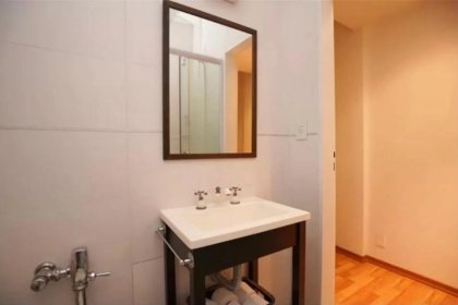 Excelente Pb de 3 Ambientes Frente 70 M² Reciclado.