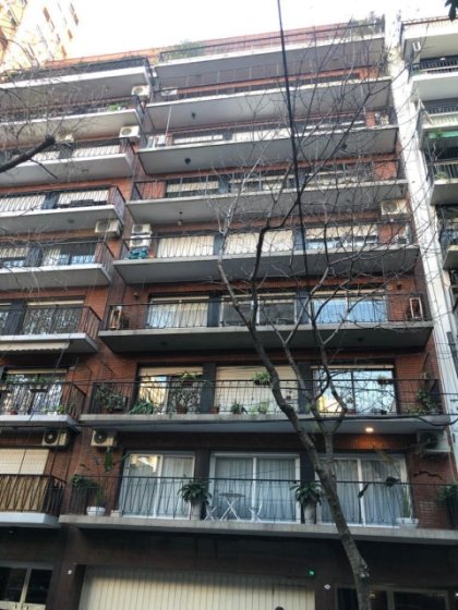 Excelente 4 Ambientes 166 M² Reciclado Frente con Balcon y Cochera, Baulera